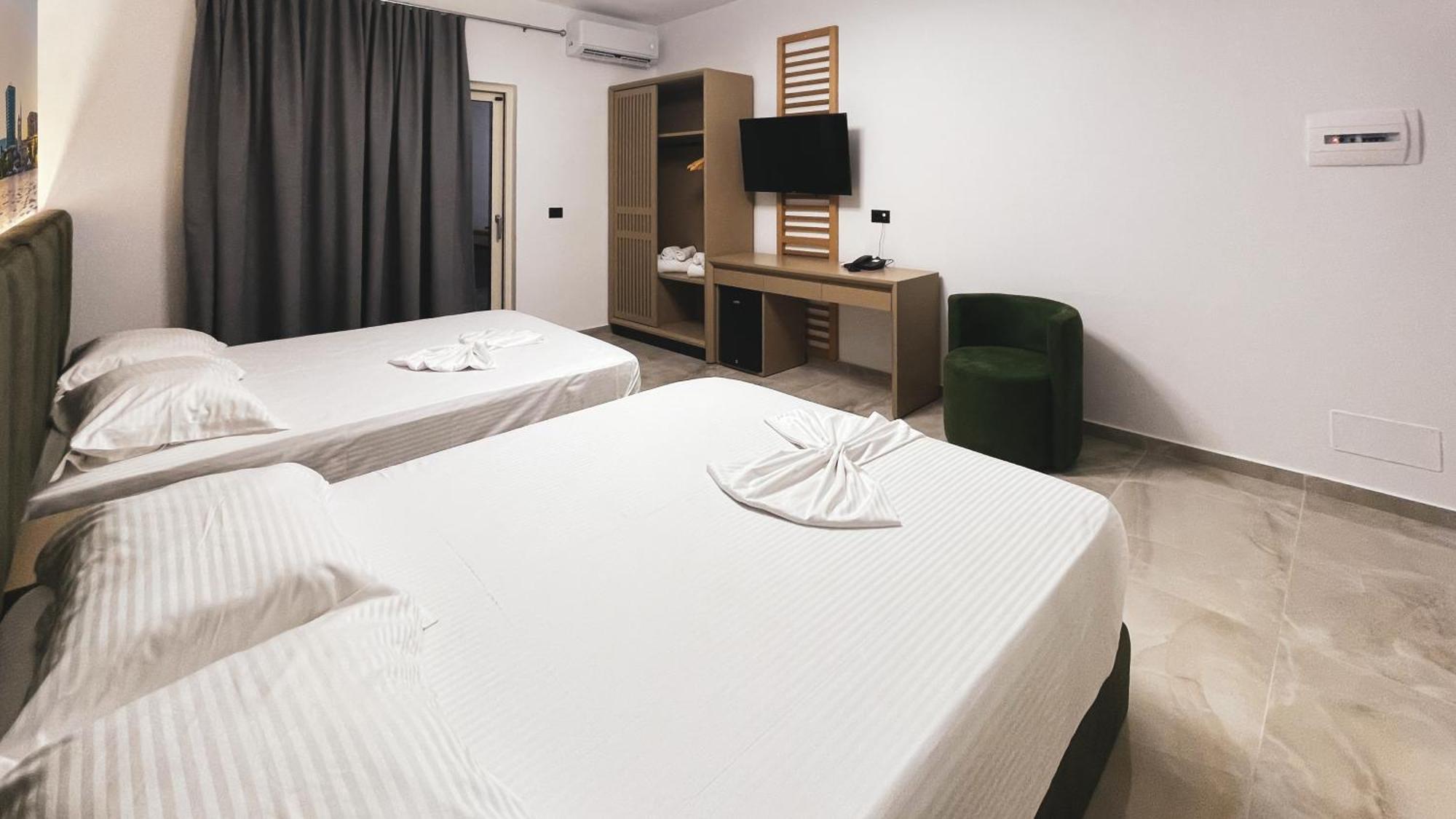 Hotel Ruko Boutique Golem  Ngoại thất bức ảnh