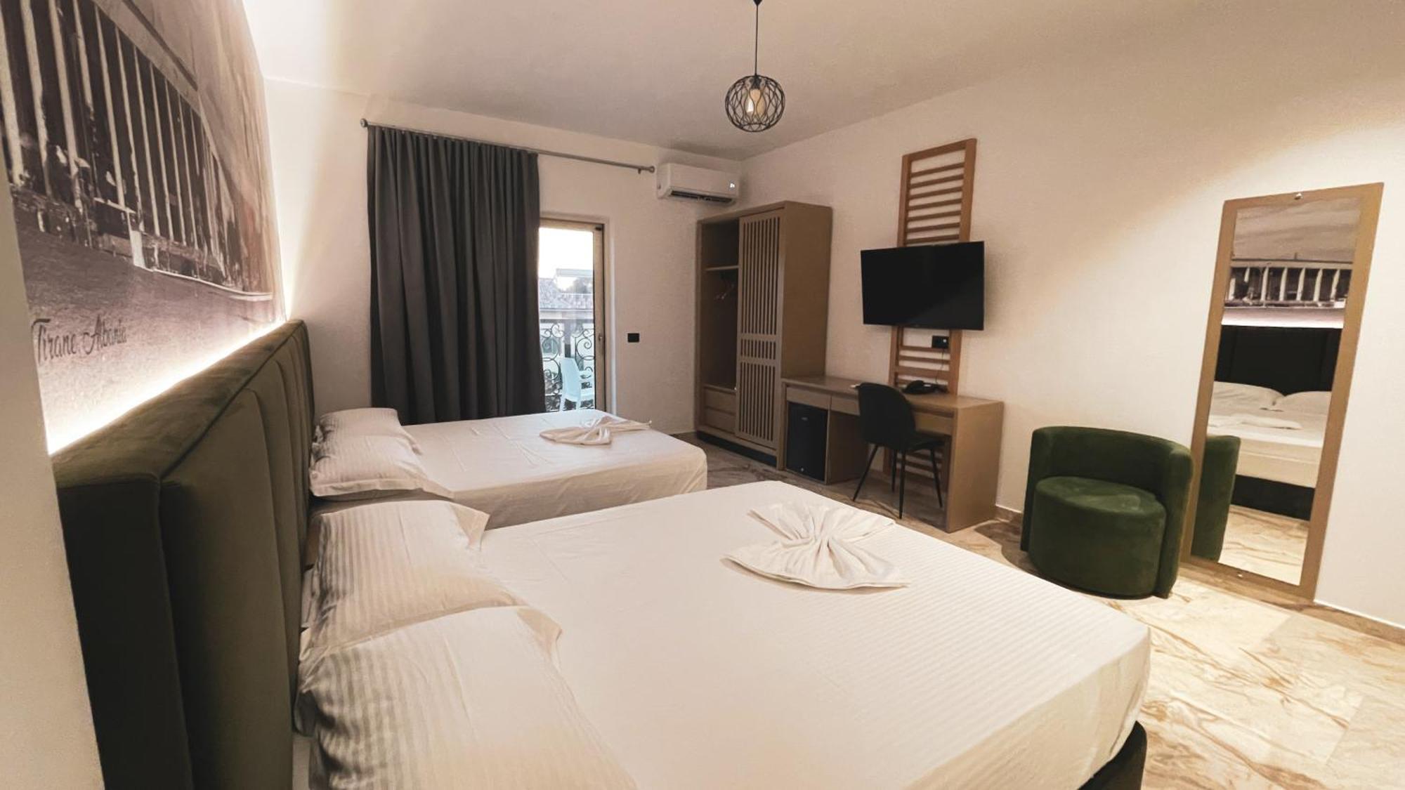 Hotel Ruko Boutique Golem  Ngoại thất bức ảnh