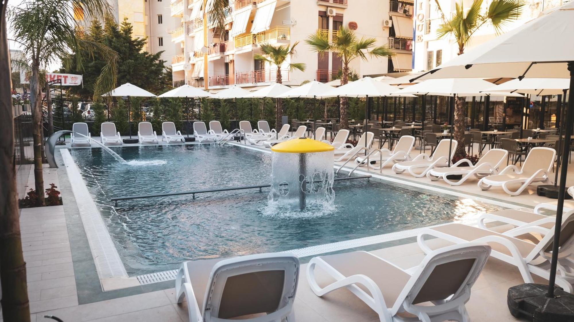 Hotel Ruko Boutique Golem  Ngoại thất bức ảnh